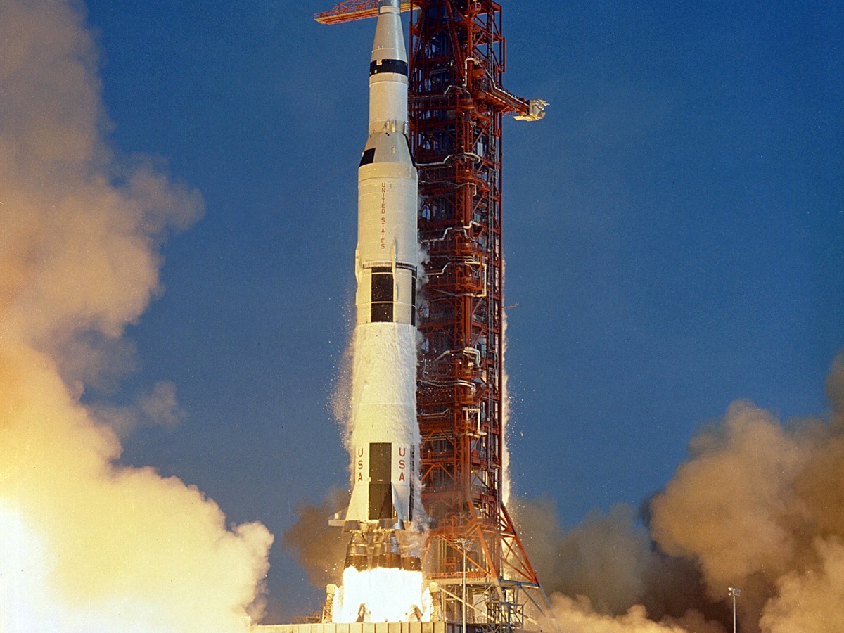 Saturno V